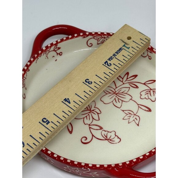 Temp-tations by Tara Red Floral Lace Round Baking Dish Set of 2 Vintage Ramekins - Picture 7 of 9